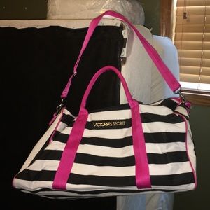 VS Duffle Bag.